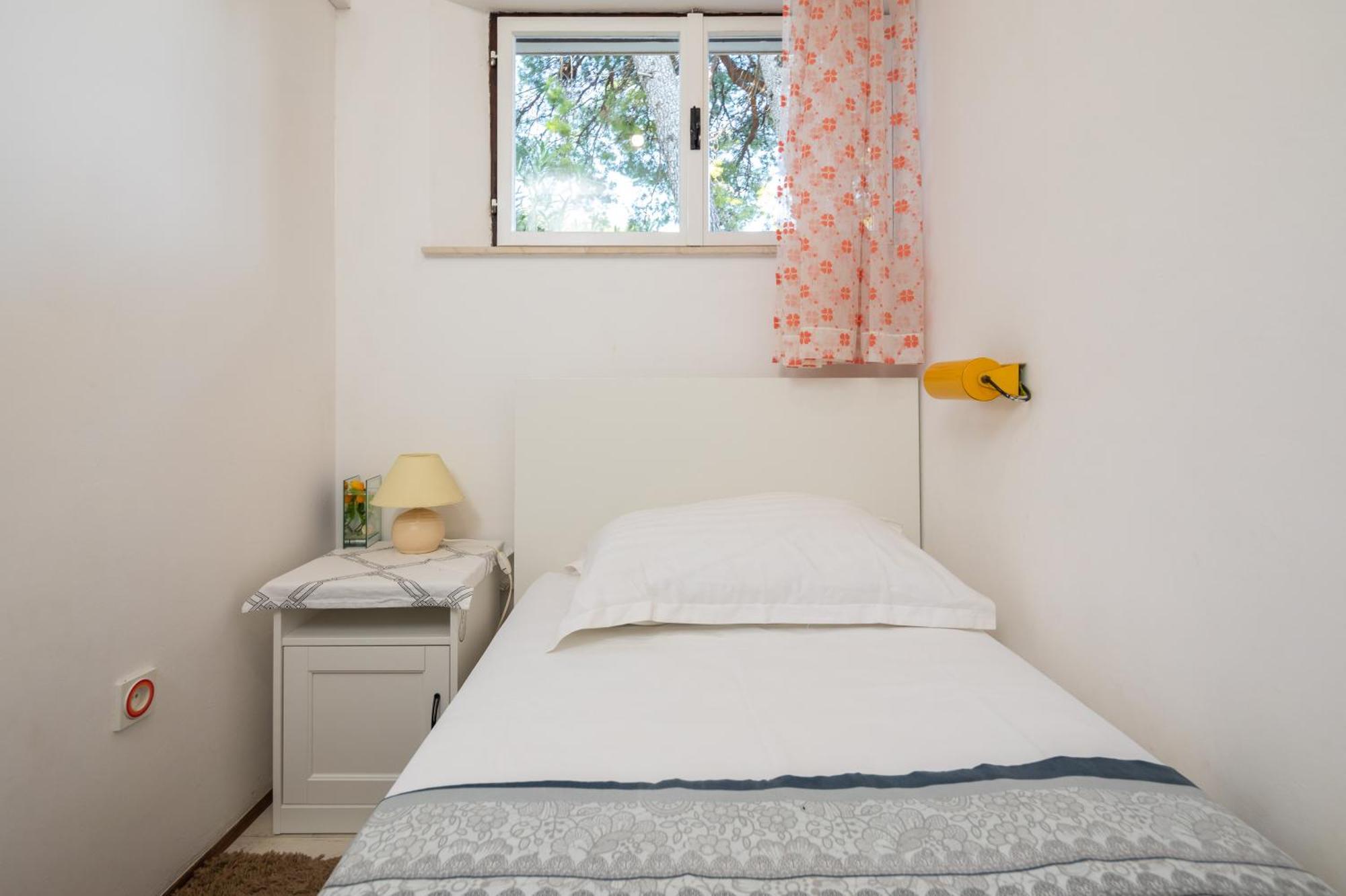 Urban Edge - Beach Apartments Omis Exterior photo